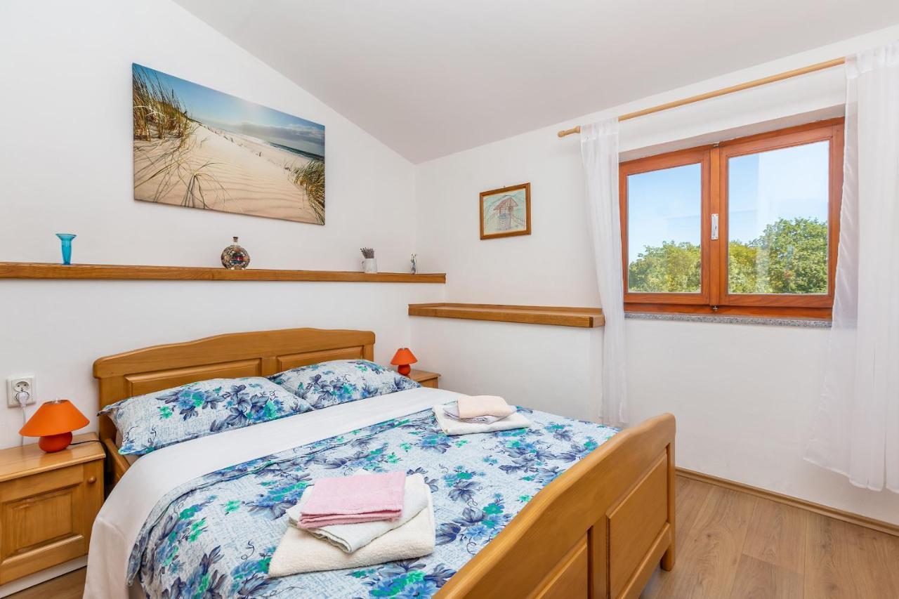 Holiday Home Vrh Exterior foto